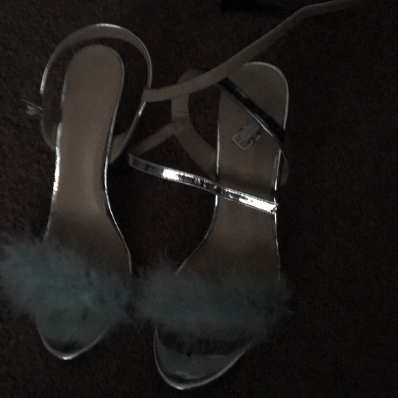 Blue fluffy heels- Steve Madden - Picture 1 of 1